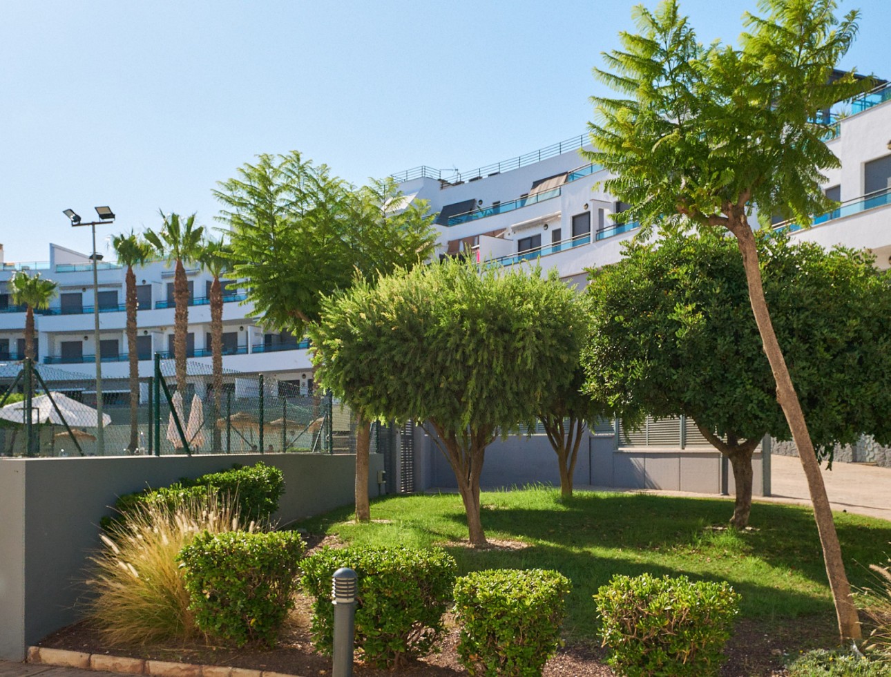 Alquiler a largo plazo - Apartamento / piso - Garrucha