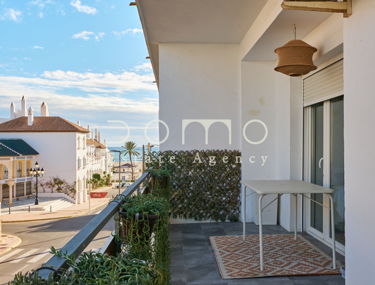 Alquiler a largo plazo - Apartamento / piso - Garrucha