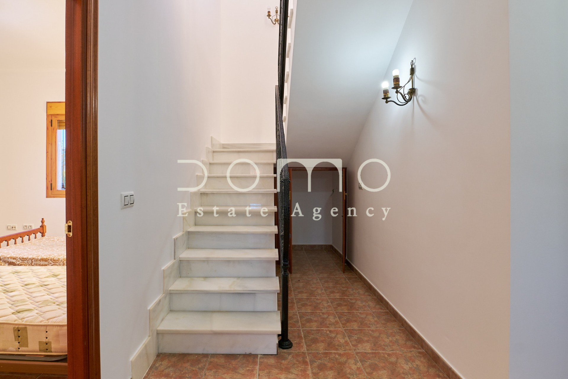 Alquiler a largo plazo - Villa / Chalet - Tijola