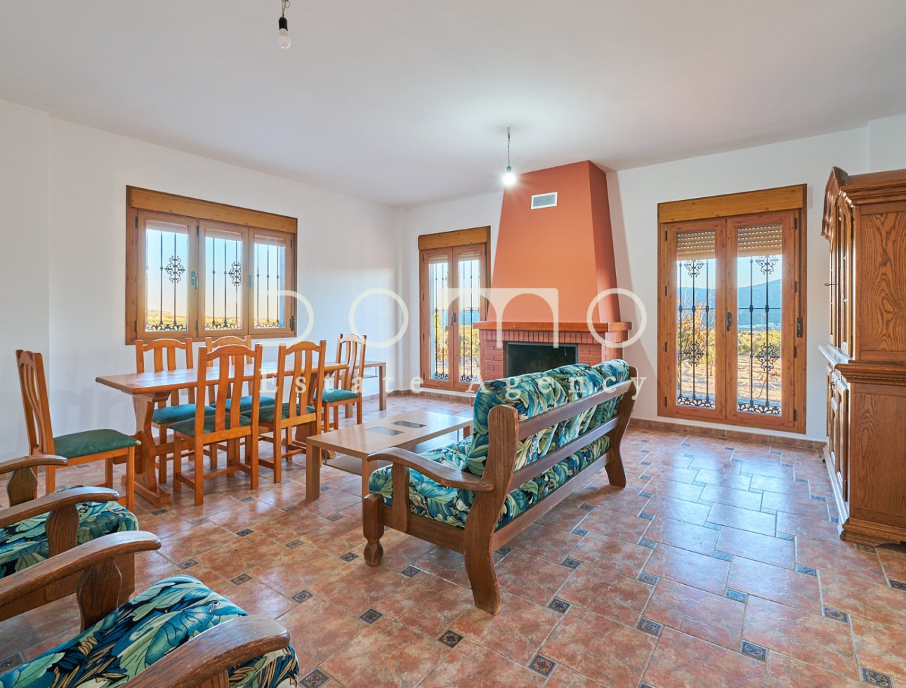 Alquiler a largo plazo - Villa / Chalet - Tijola