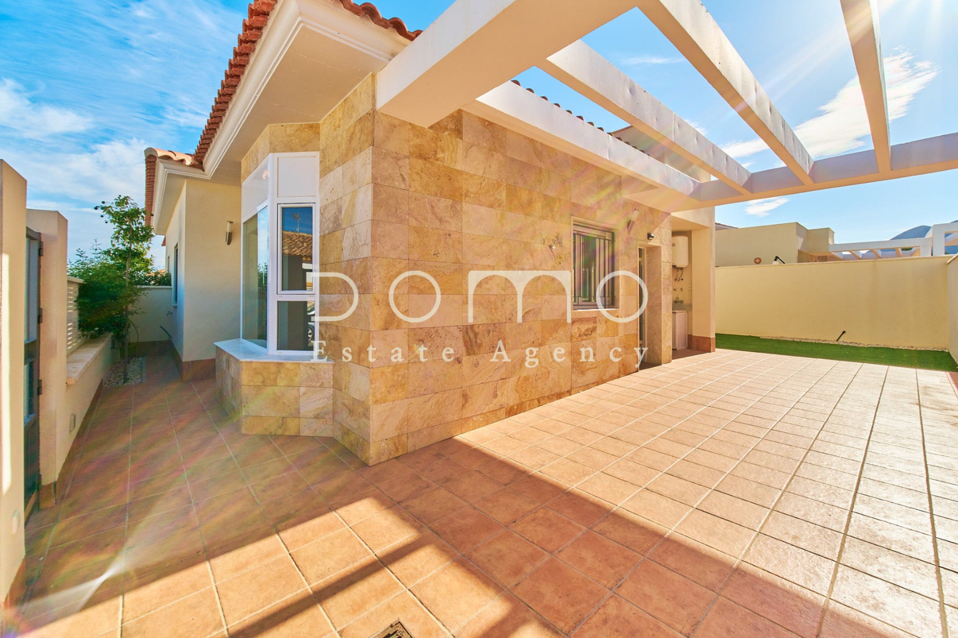 Alquiler a largo plazo - Villa / Chalet - Turre