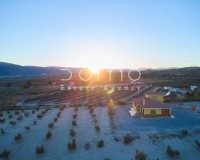 Alquiler a largo plazo - Villa - Tijola