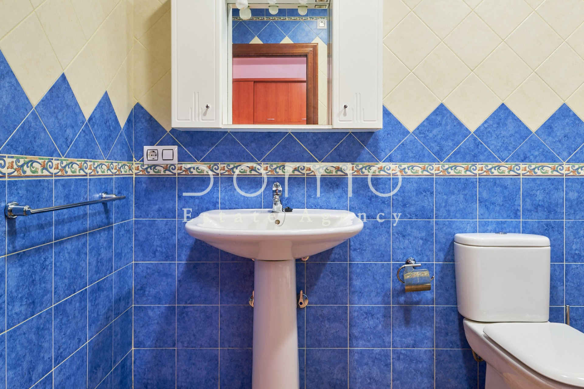 Alquiler a largo plazo - Villa - Tijola