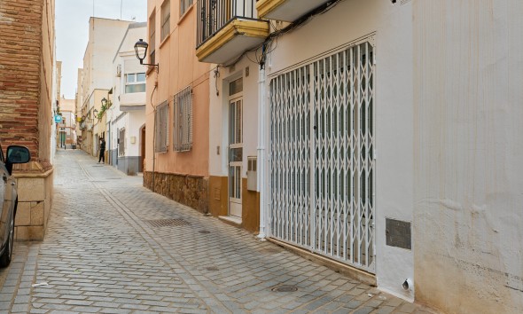 Comercial - Alquiler a largo plazo - Vera - RENT111