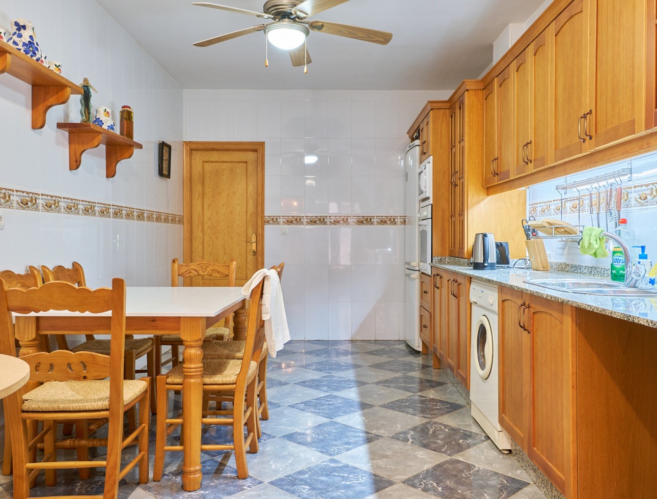 Herverkoop - Appartement / flat - Turre