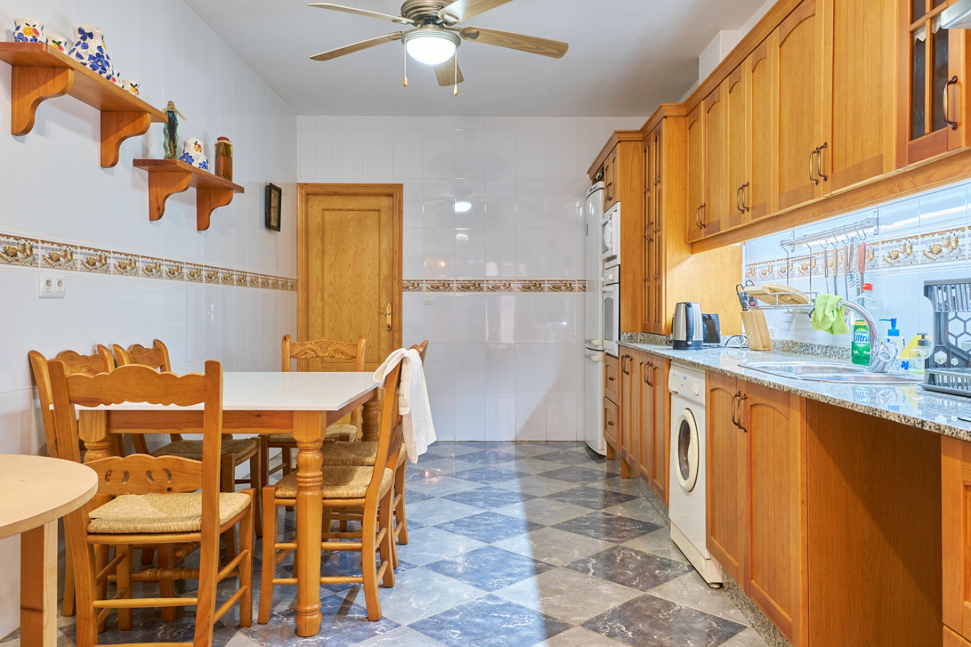 Herverkoop - Appartement / flat - Turre