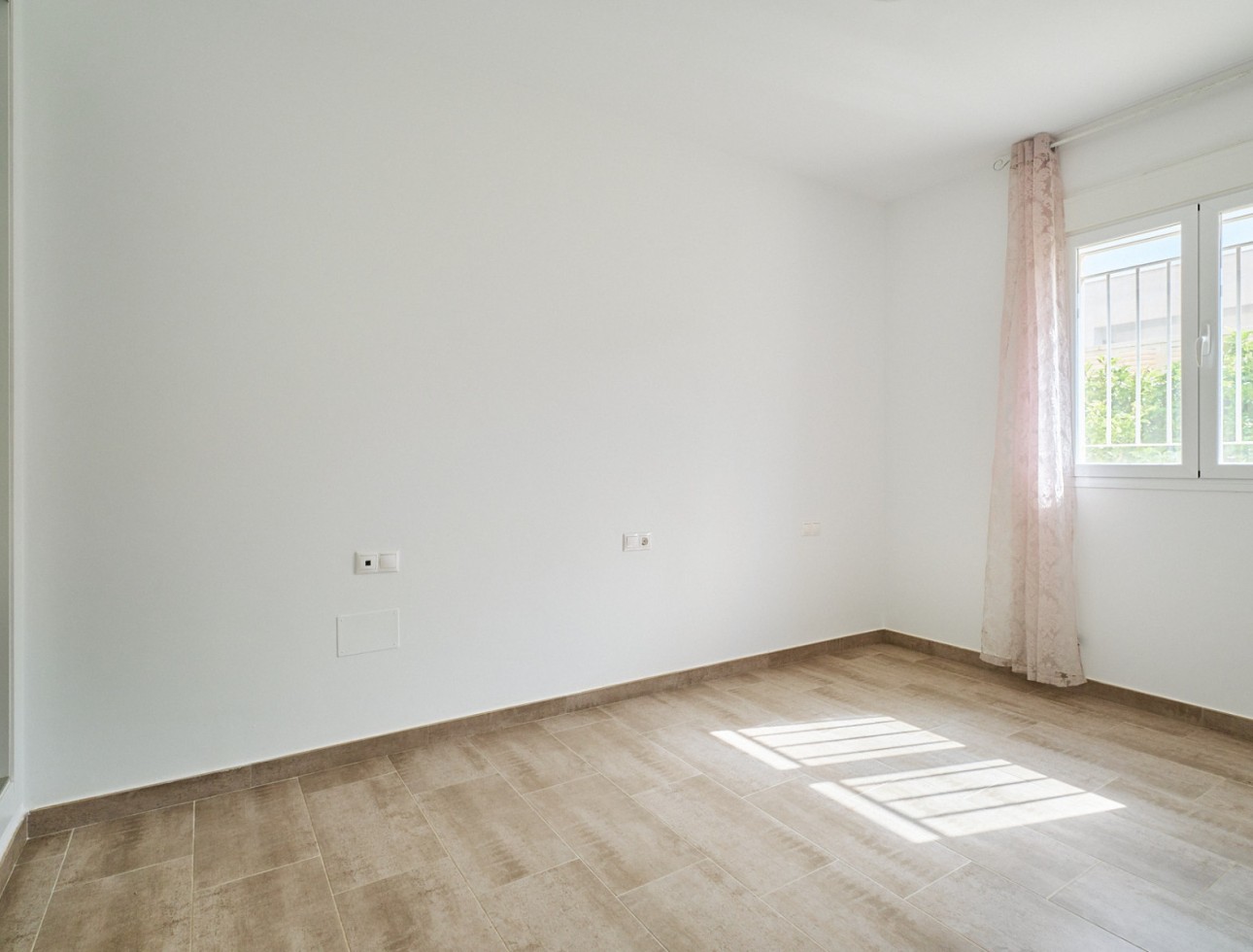 Langfristige Vermietung - Villa / Doppelhaushälfte - Turre