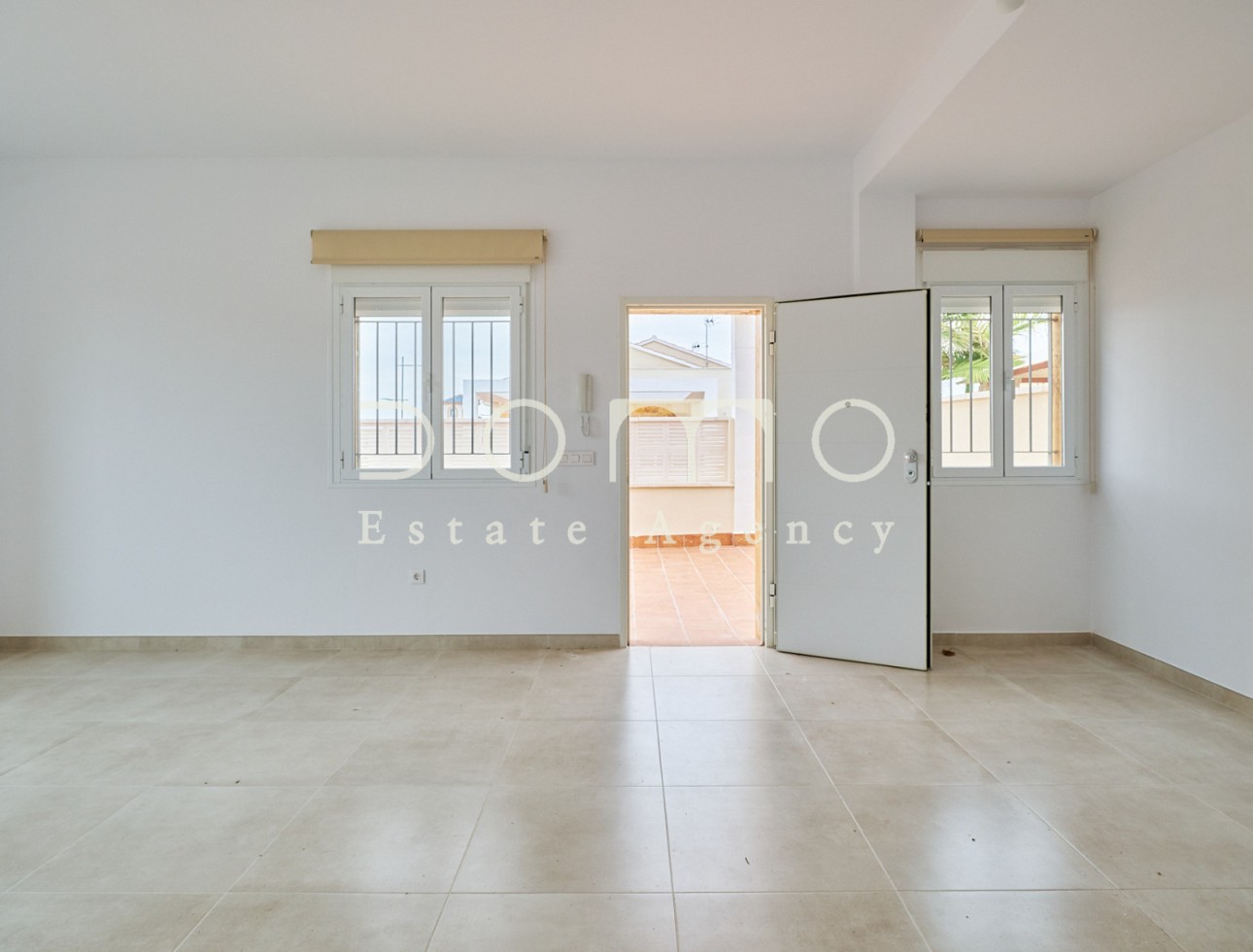 Langfristige Vermietung - Villa / Doppelhaushälfte - Turre