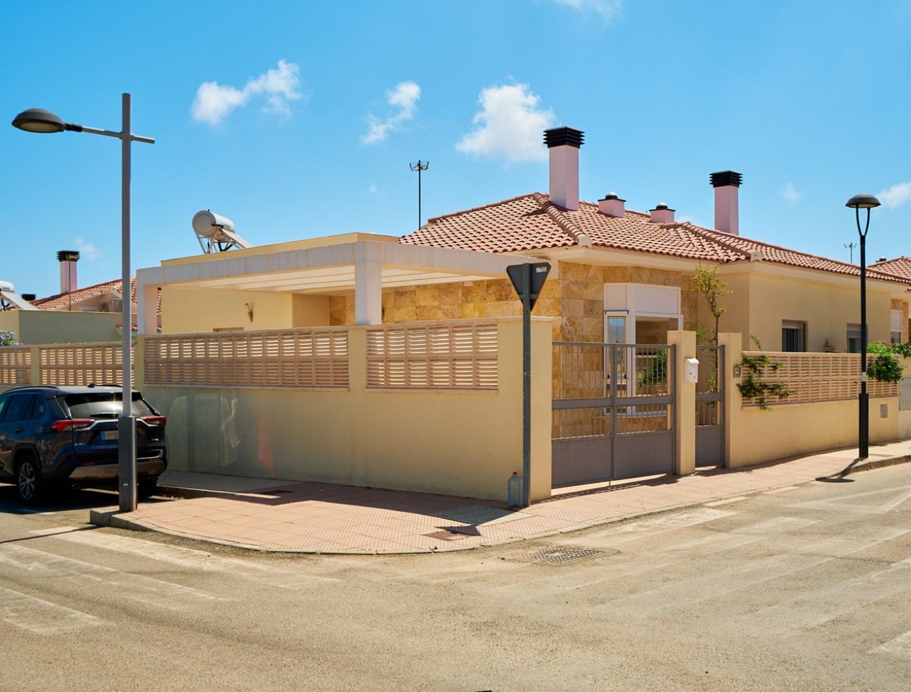 Langfristige Vermietung - Villa / Doppelhaushälfte - Turre