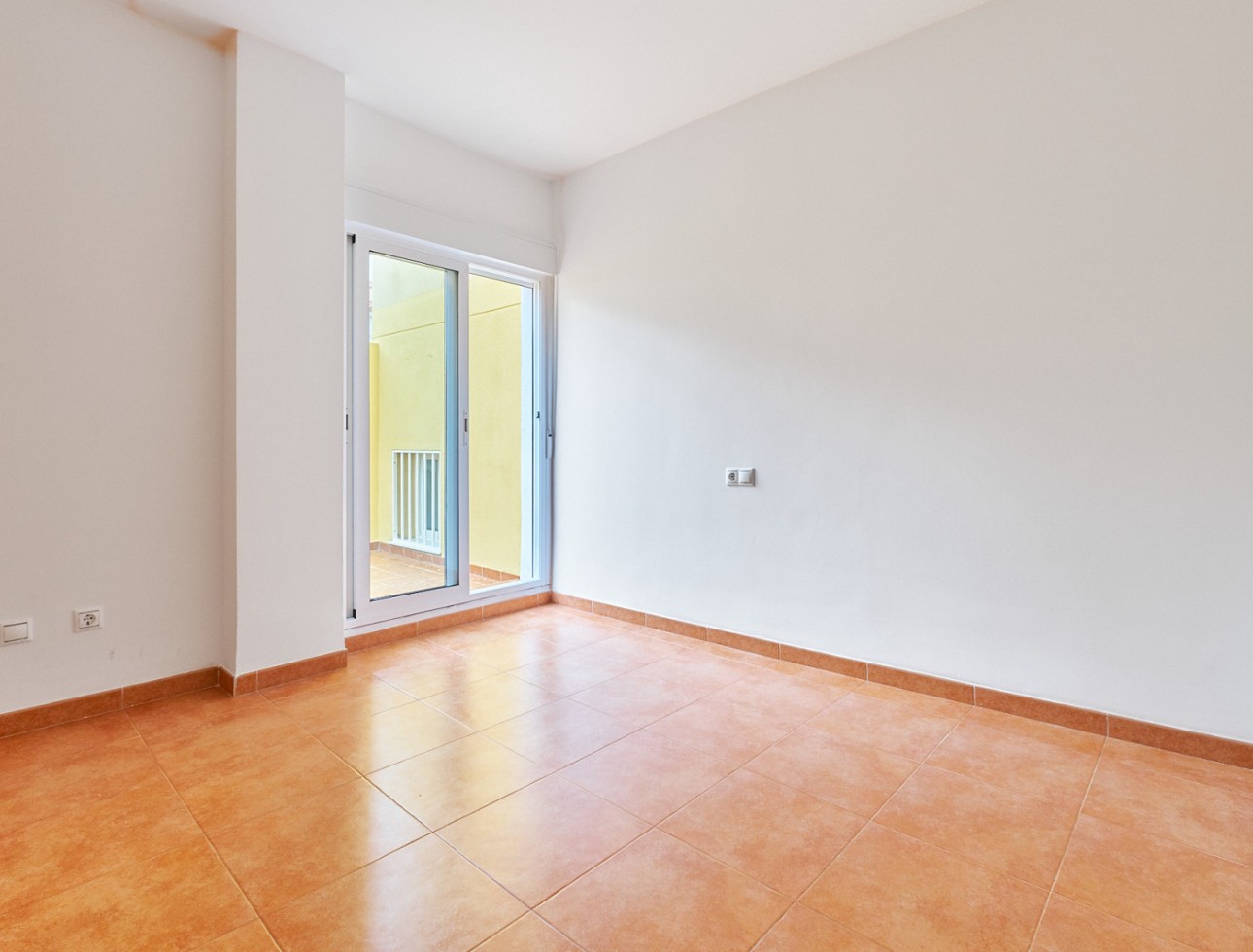 Langfristige Vermietung - Wohnung - Turre