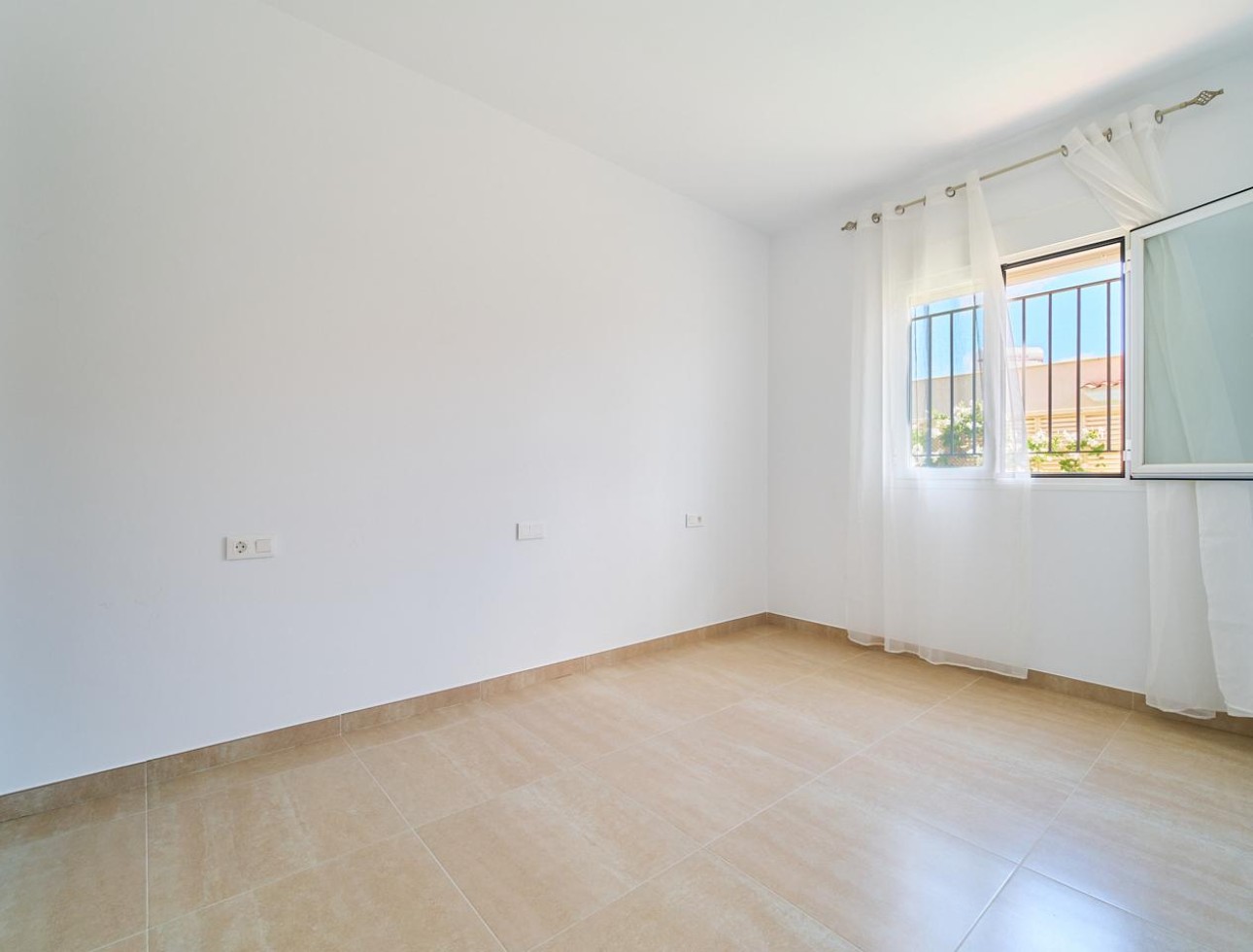 Location à long terme - Villa / Jumelée - Turre