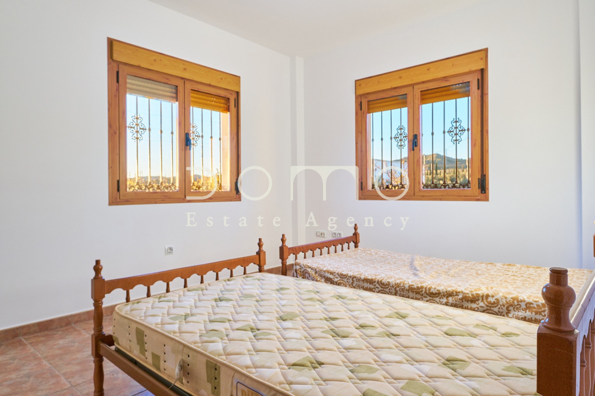 Location à long terme - Villa  - Tijola