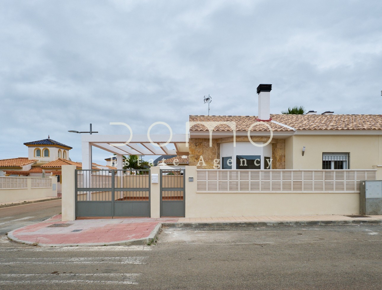 Location à long terme - Villa  - Turre
