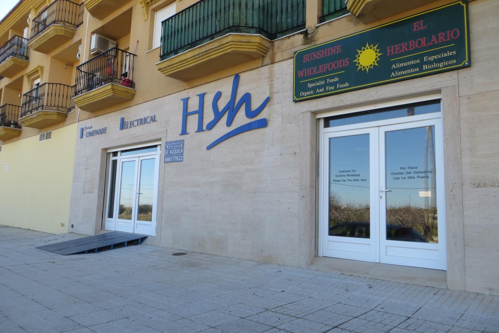 Long Term Rental - Commercial - Turre