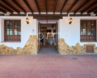 Long Term Rental - Commercial - Turre