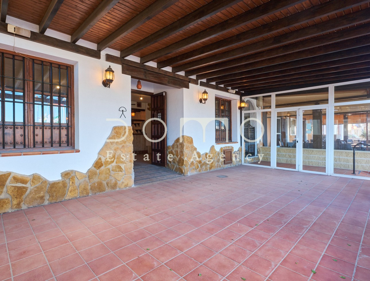 Long Term Rental - Commercial - Turre