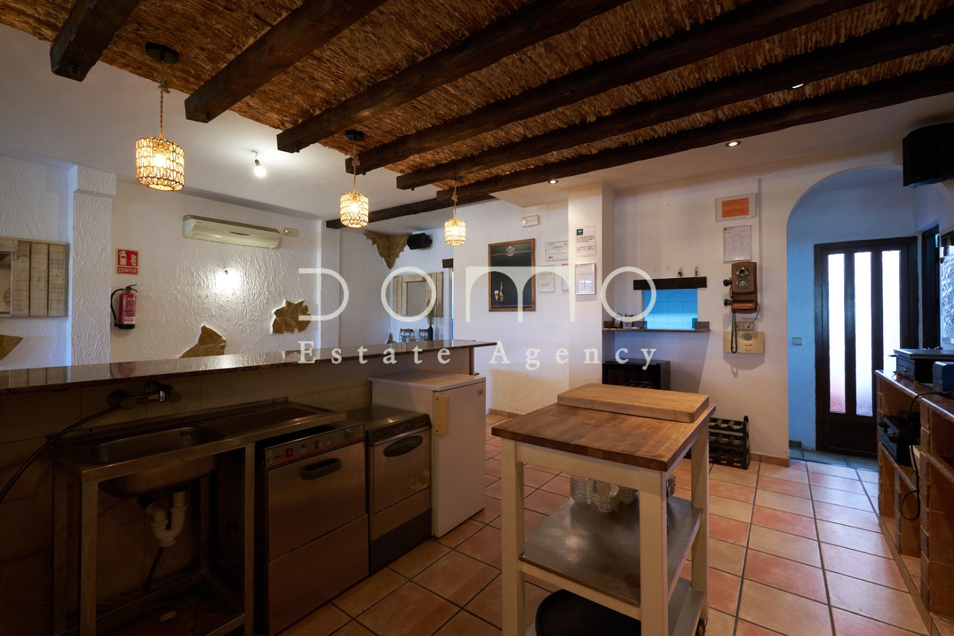 Long Term Rental - Commercial - Turre