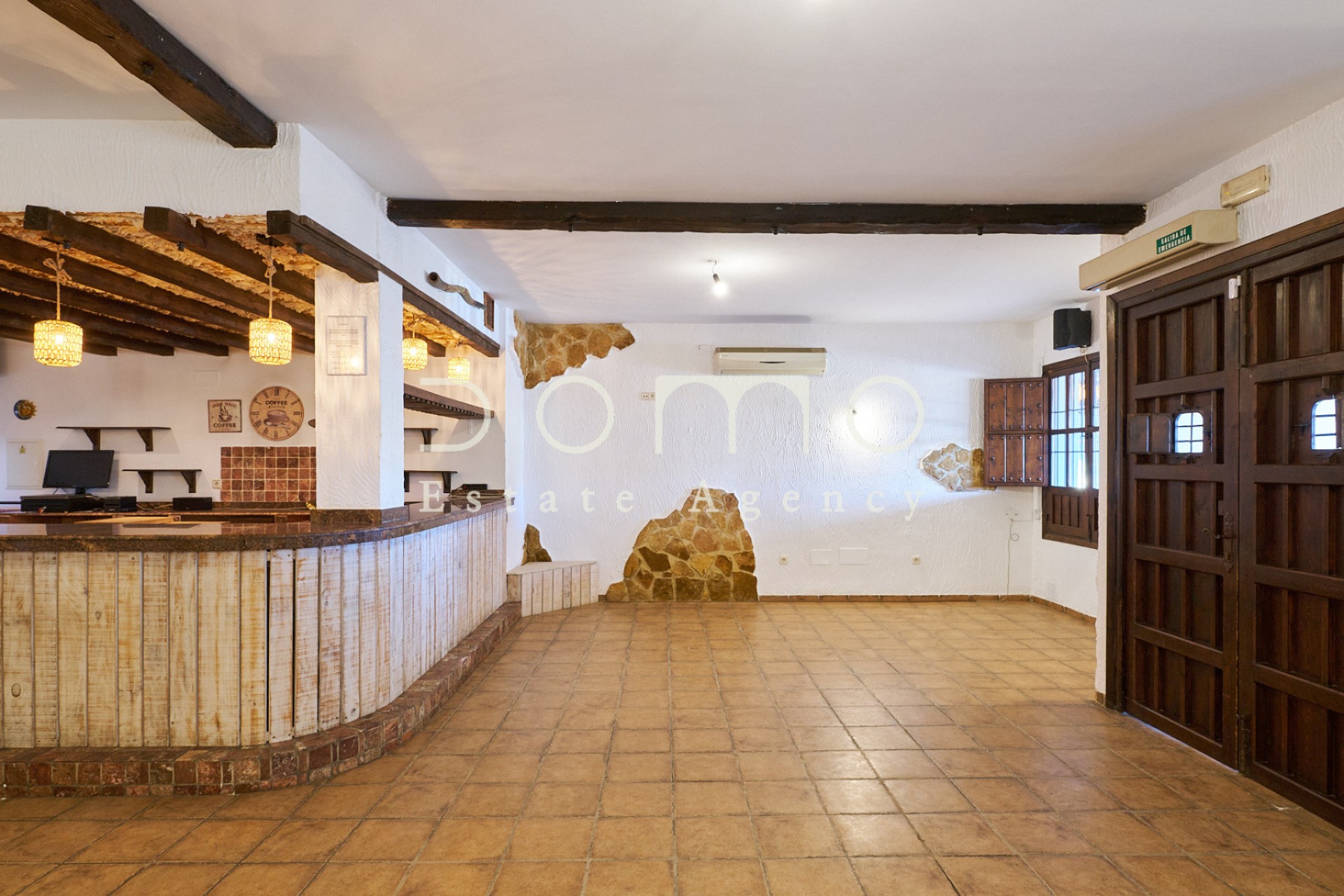 Long Term Rental - Commercial - Turre