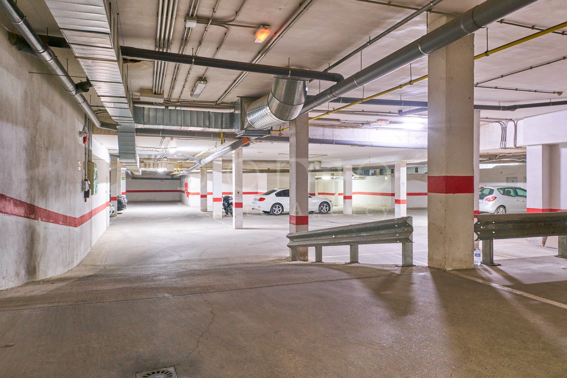 Long Term Rental - Commercial - Vera