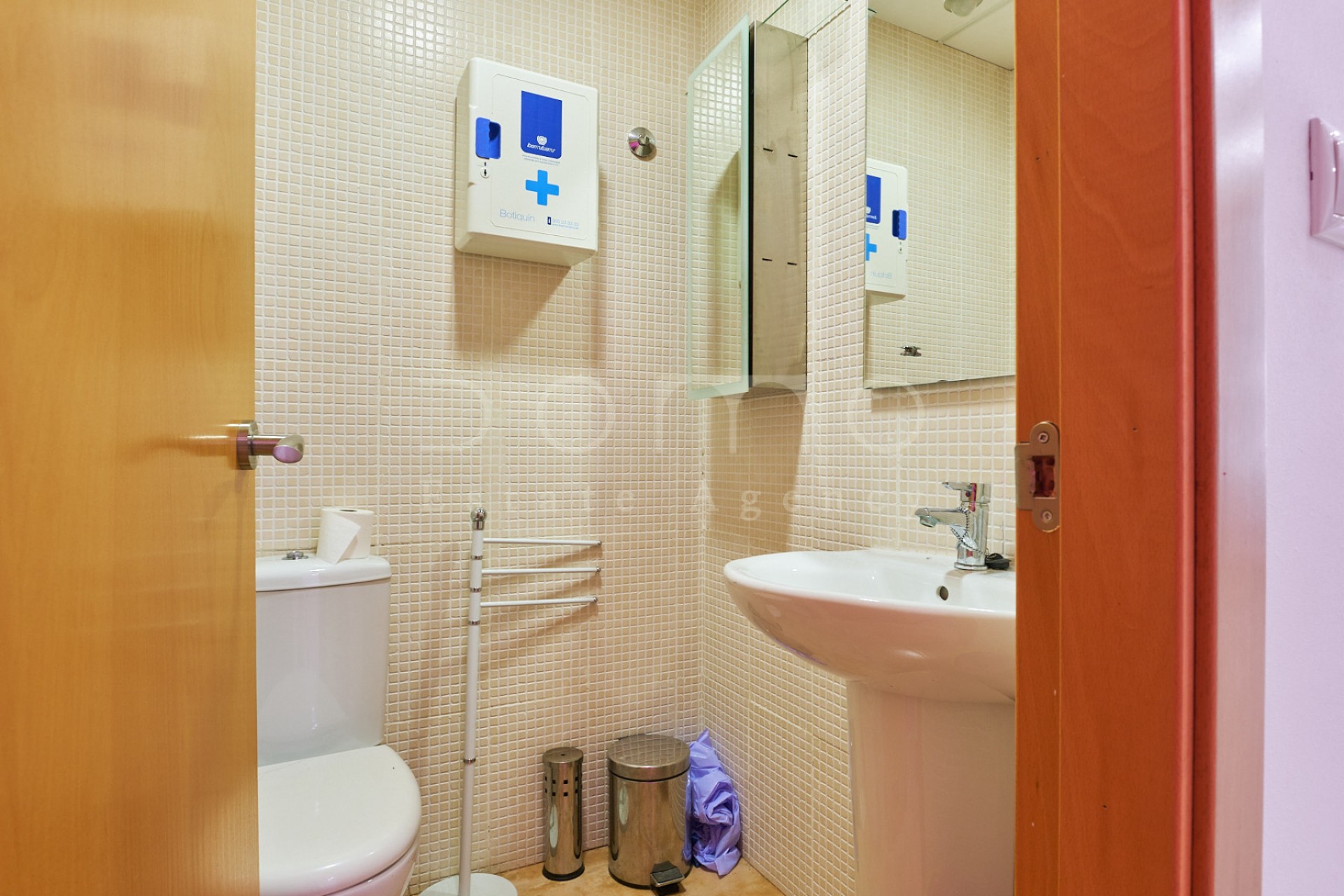Long Term Rental - Commercial - Vera
