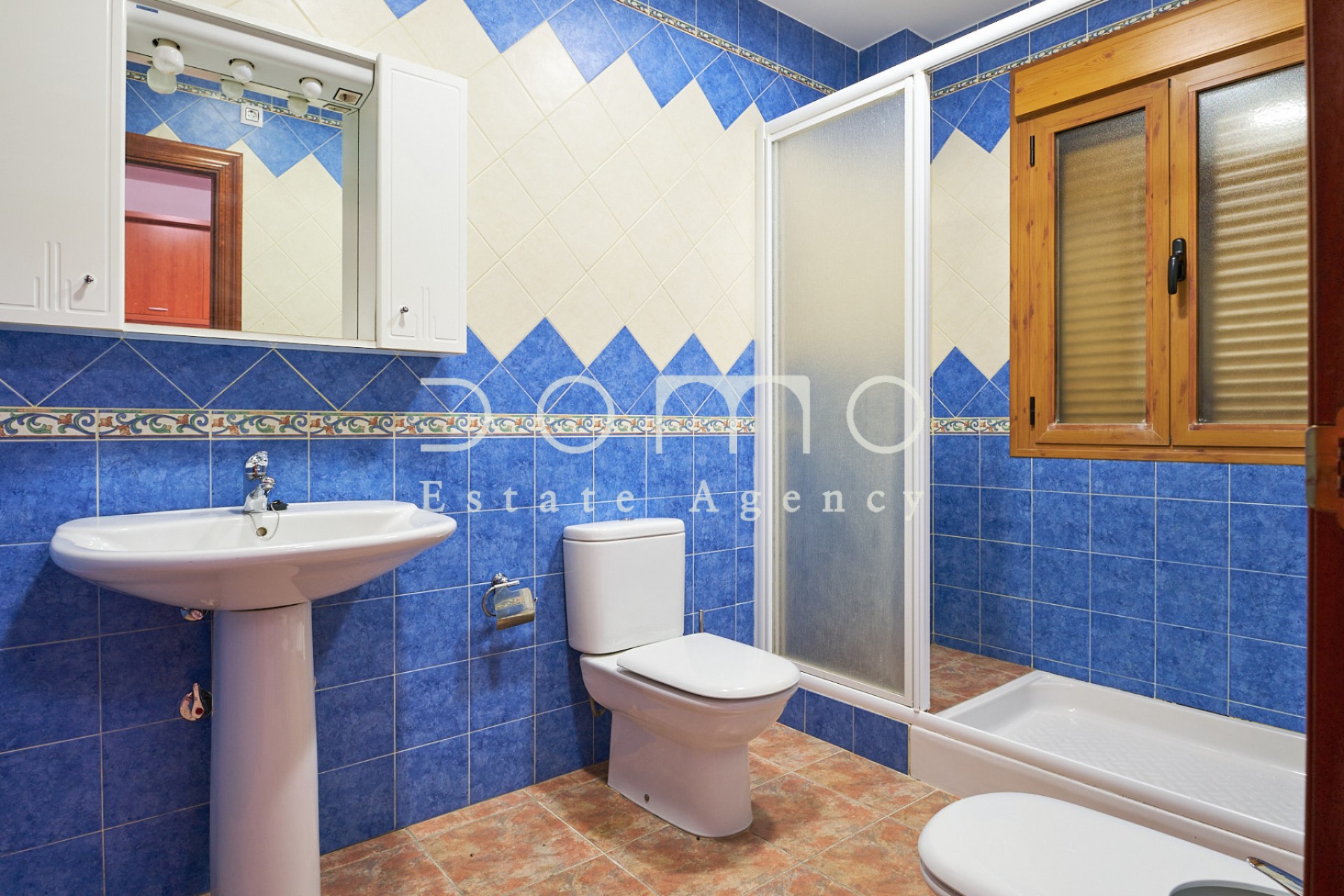 Long Term Rental - Villa / Semi-detached Villa - Tijola