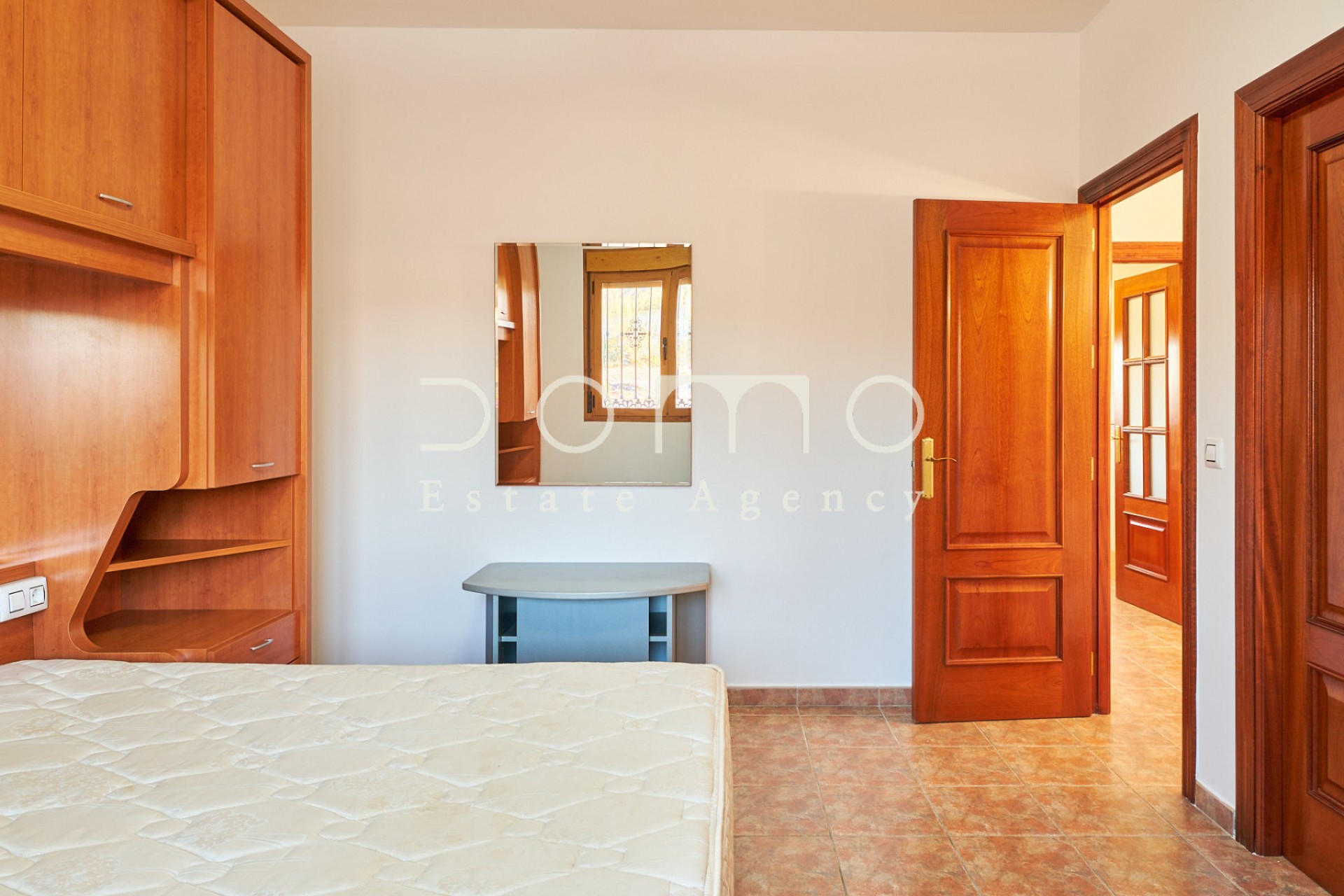 Long Term Rental - Villa / Semi-detached Villa - Tijola