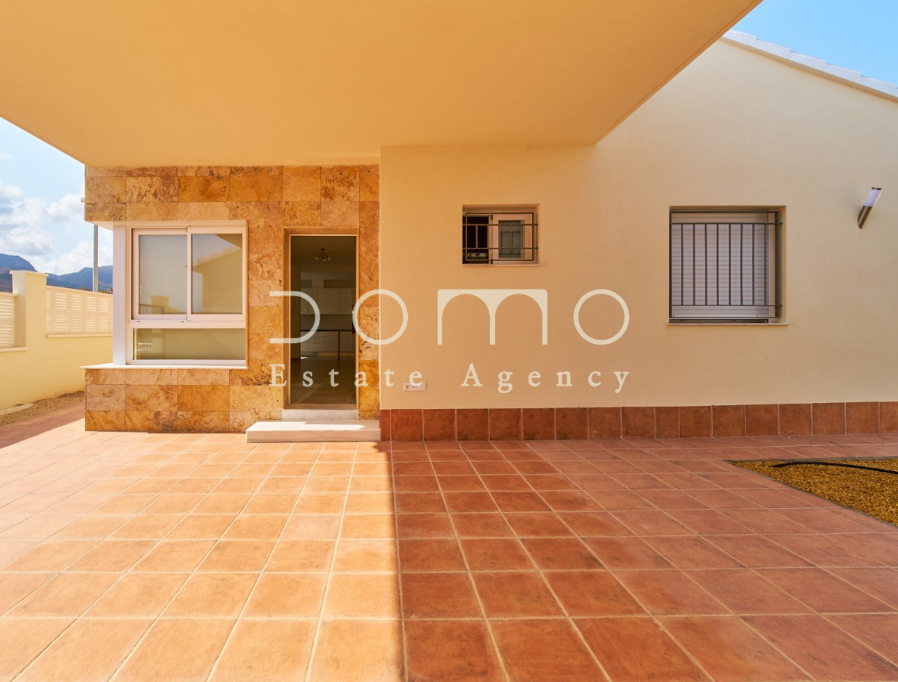 Long Term Rental - Villa / Semi-detached Villa - Turre