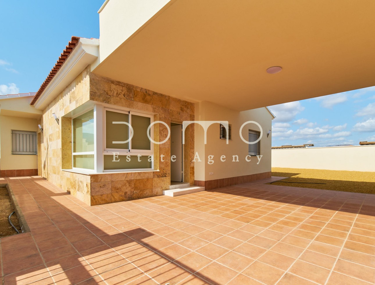 Long Term Rental - Villa / Semi-detached Villa - Turre