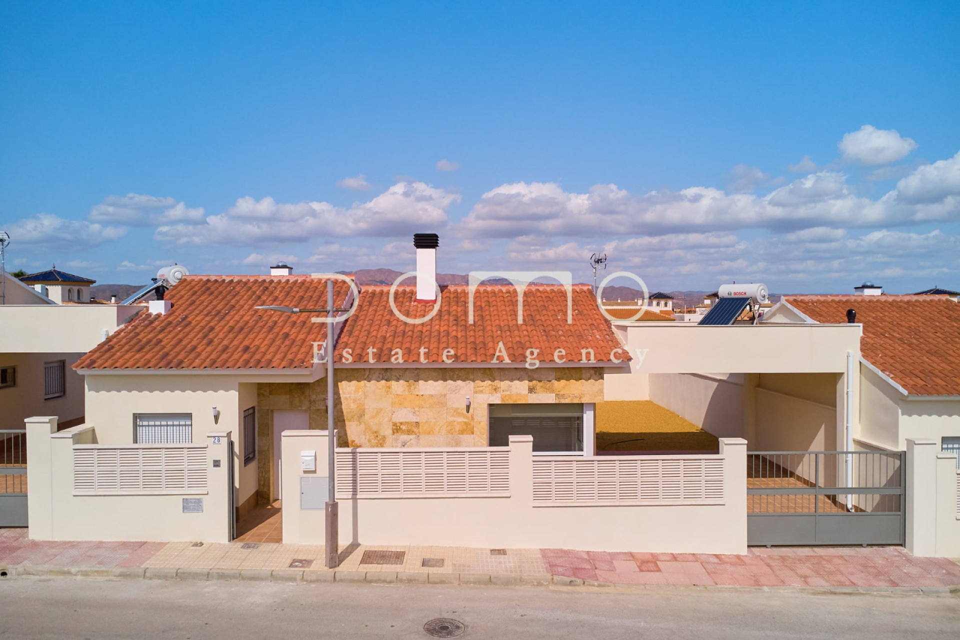 Long Term Rental - Villa / Semi-detached Villa - Turre