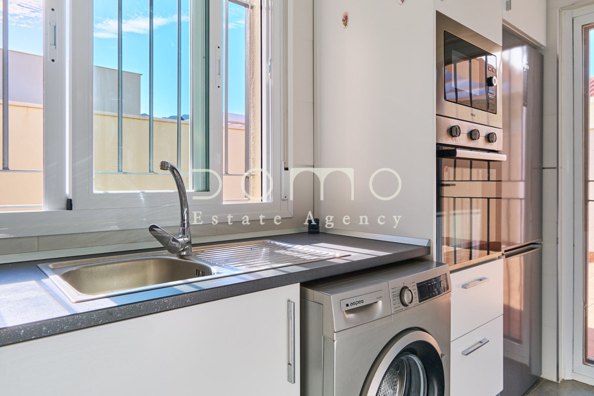 Long Term Rental - Villa / Semi-detached Villa - Turre