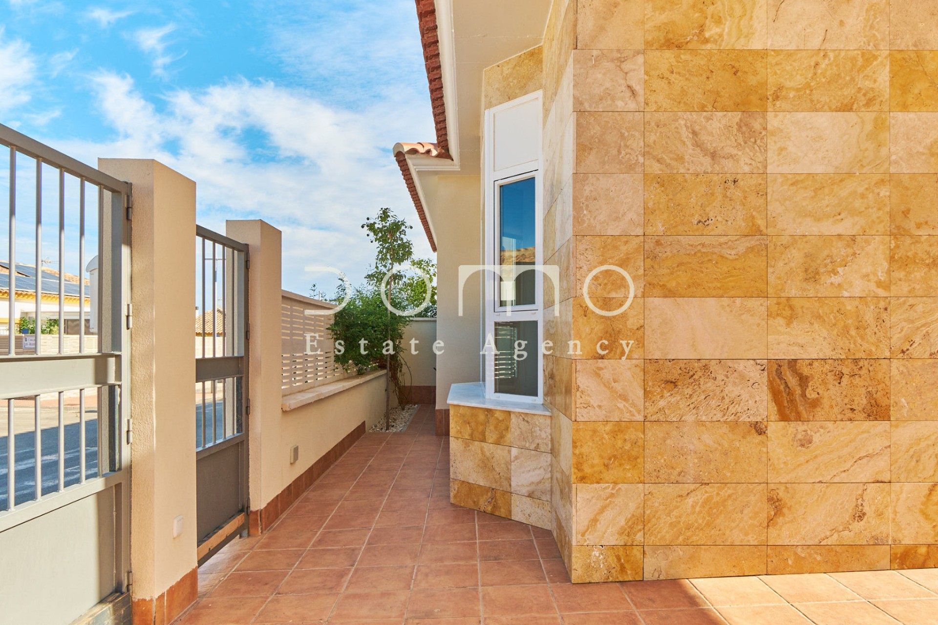 Long Term Rental - Villa / Semi-detached Villa - Turre