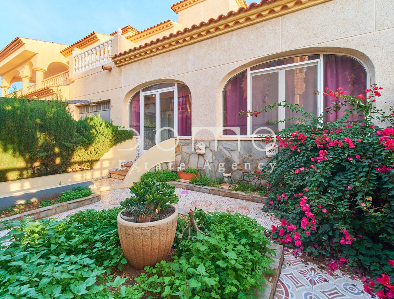 Long Term Rental - Villa / Semi-detached Villa - Turre