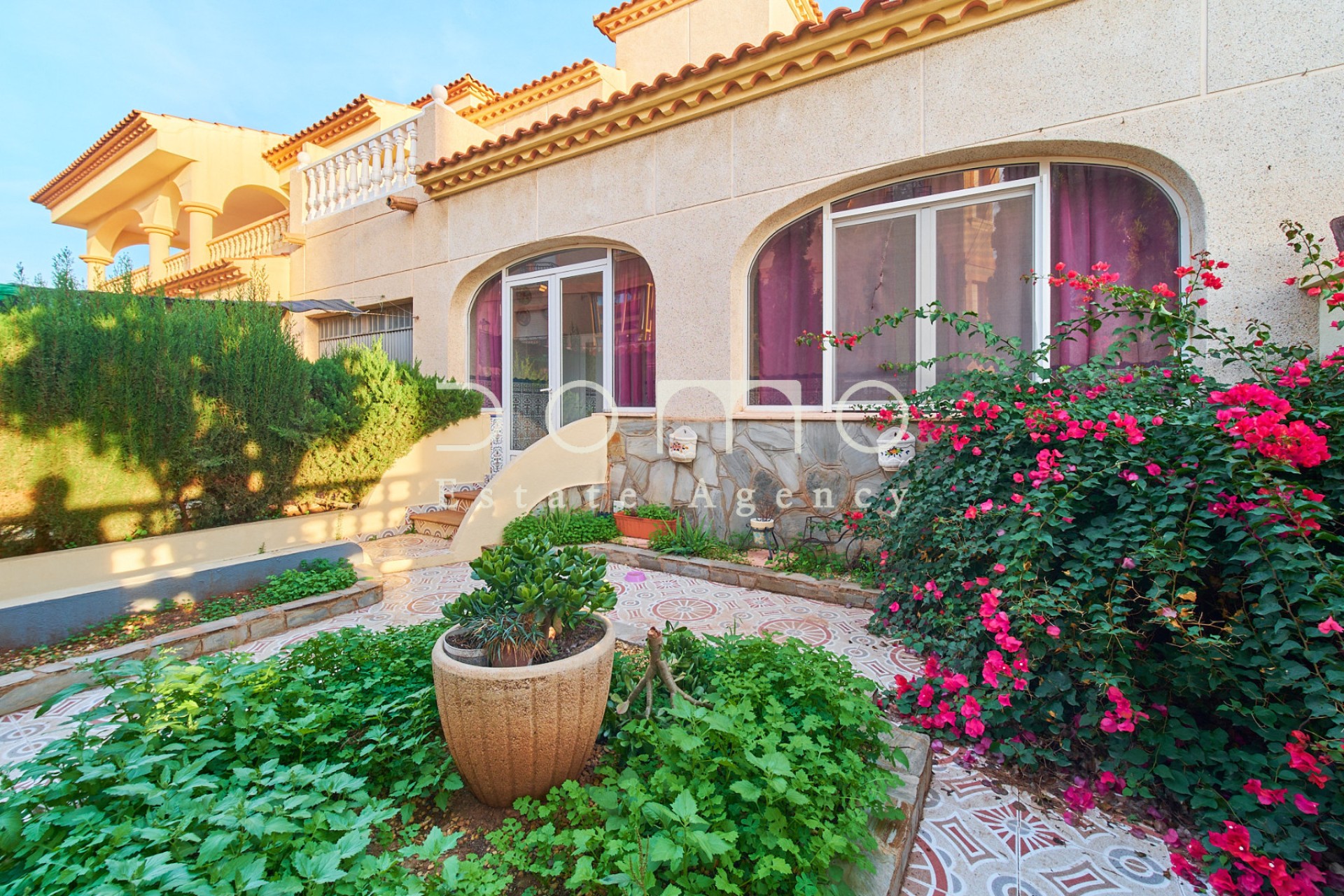 Long Term Rental - Villa / Semi-detached Villa - Turre