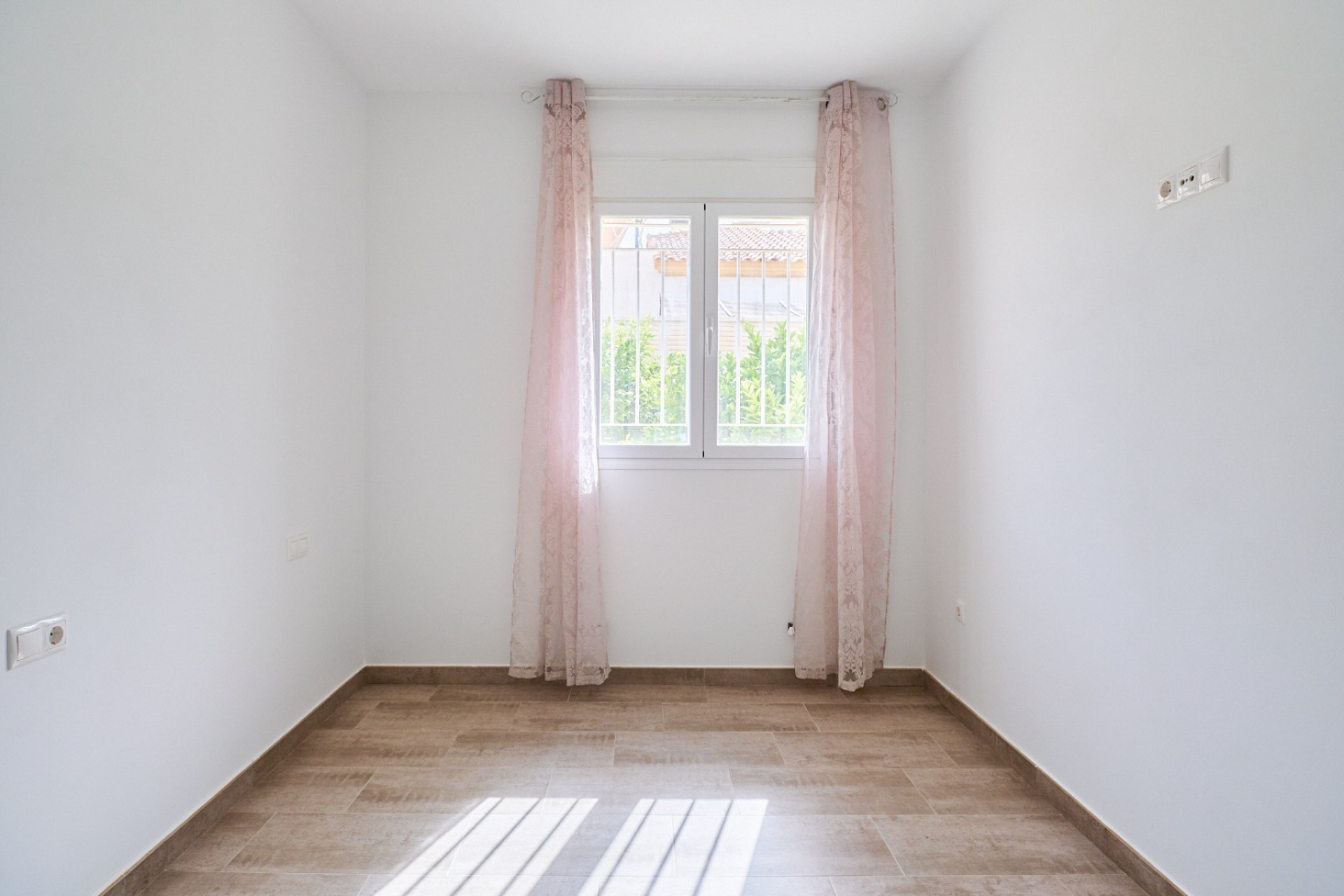 Long Term Rental - Villa / Semi-detached Villa - Turre