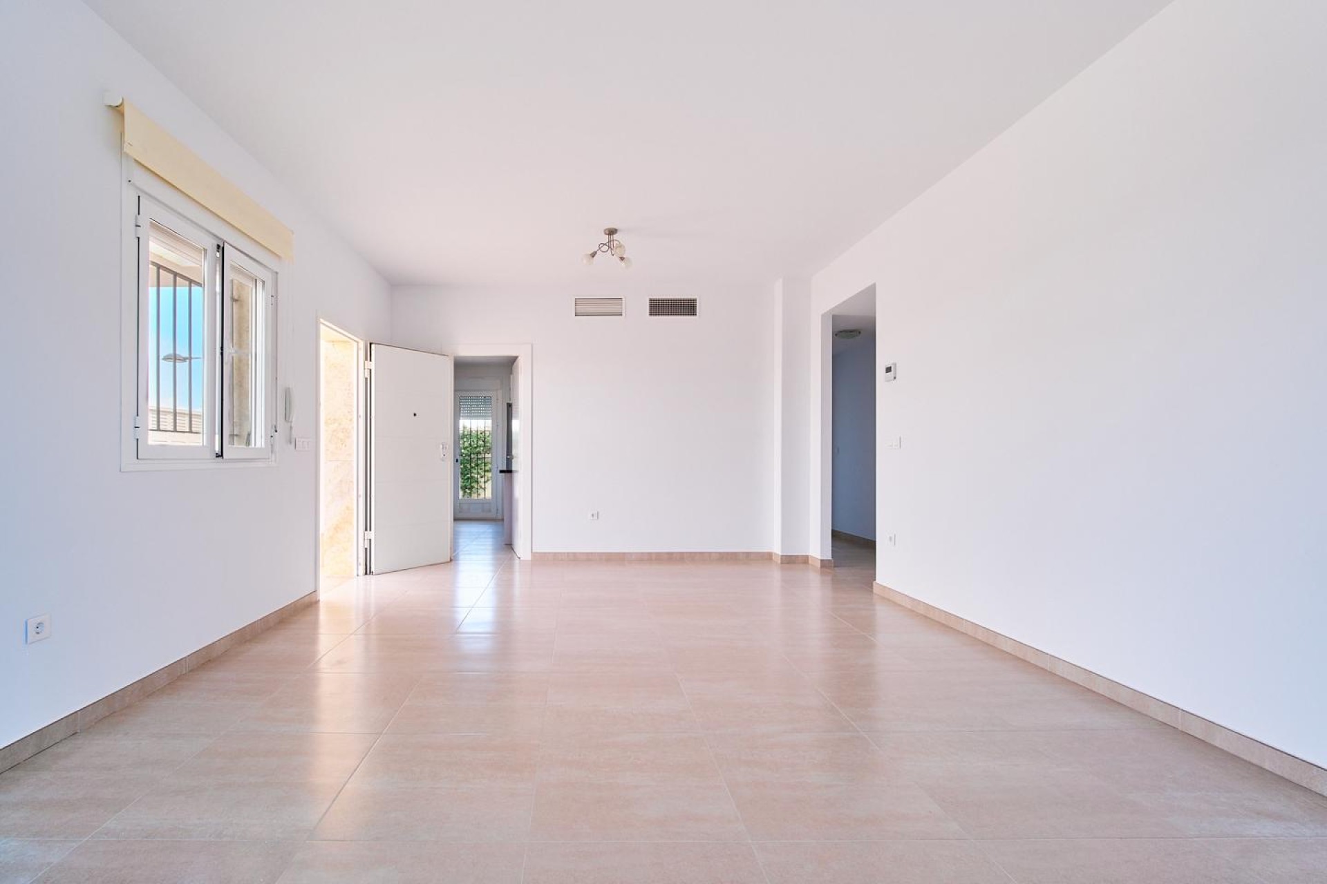 Long Term Rental - Villa / Semi-detached Villa - Turre