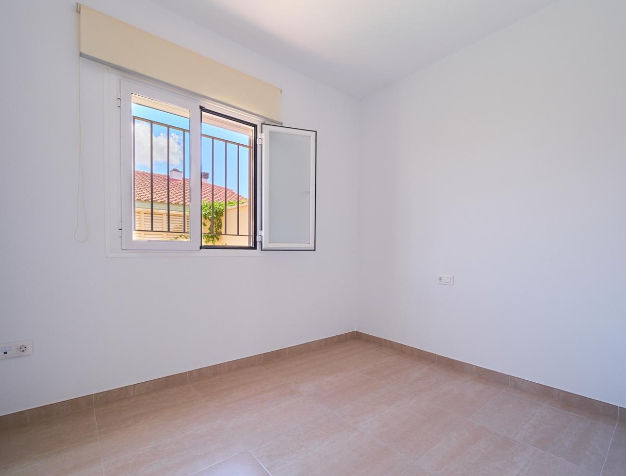 Long Term Rental - Villa / Semi-detached Villa - Turre