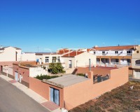 Luchtfoto van een rijtjeshuis te koop in Turre, Almería.