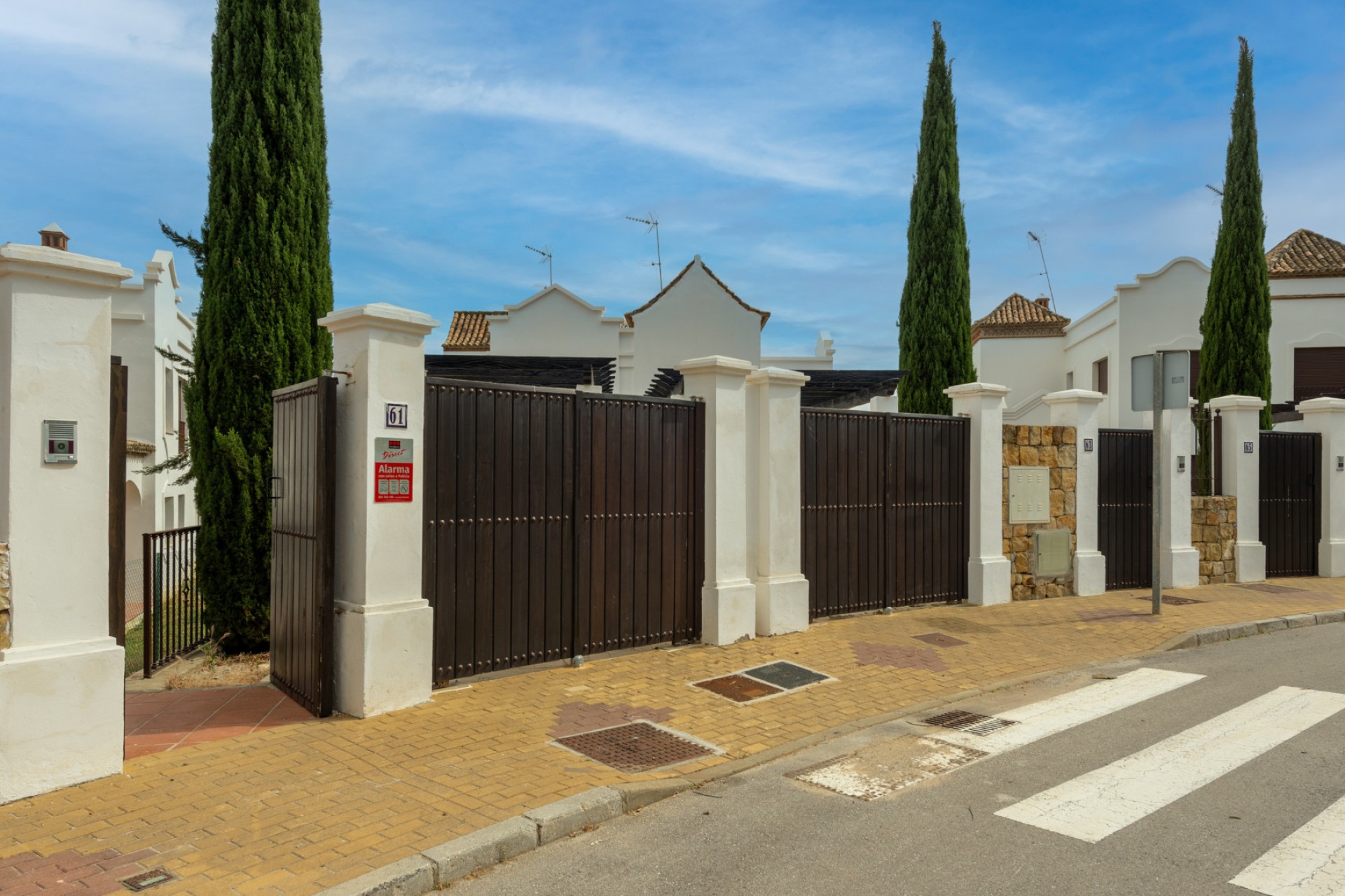 Neue Gebäude - Einfamilienhaus - Estepona