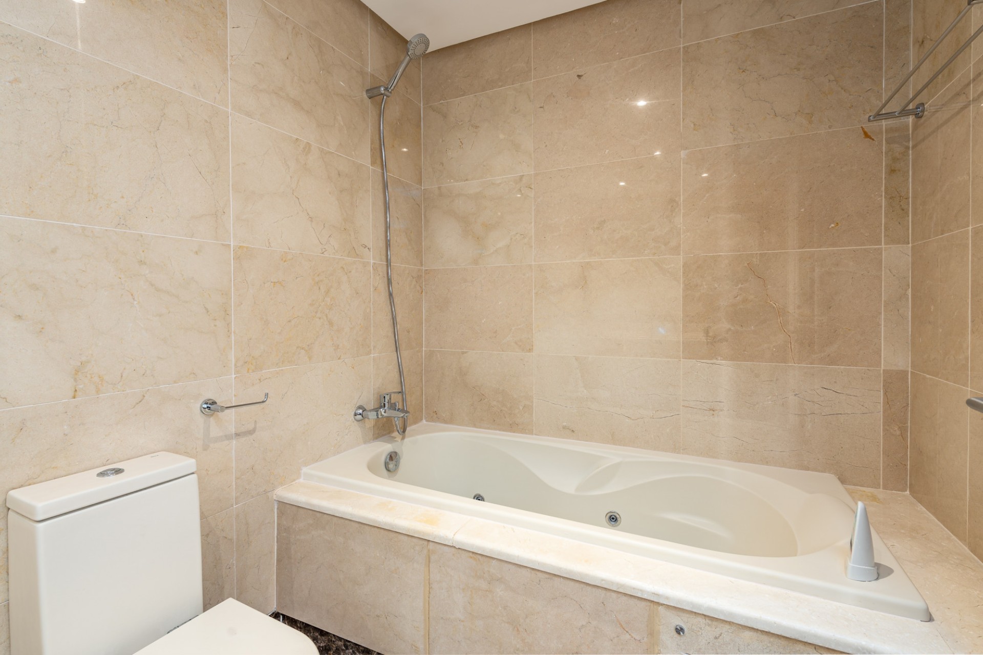 Neue Gebäude - Einfamilienhaus - La Gaspara