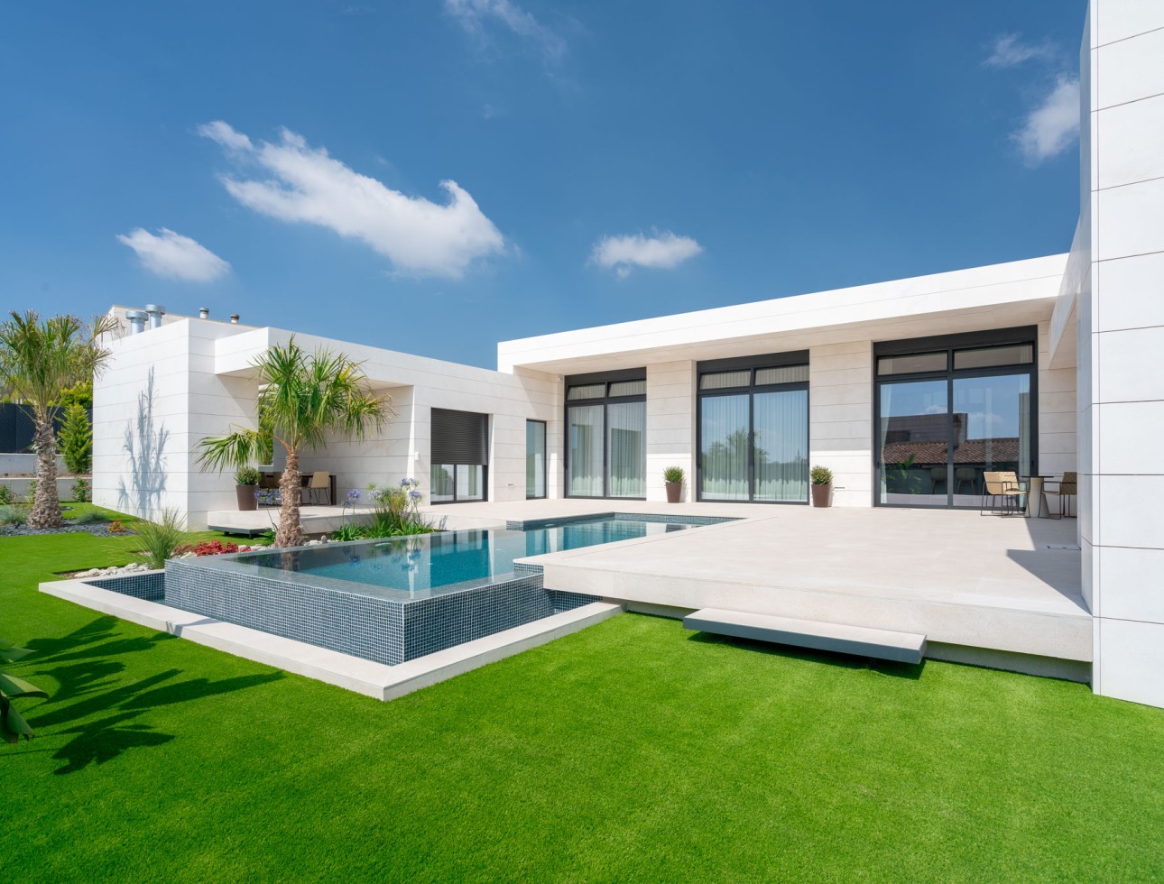 Neue Gebäude - Einfamilienhaus - Molina de Segura