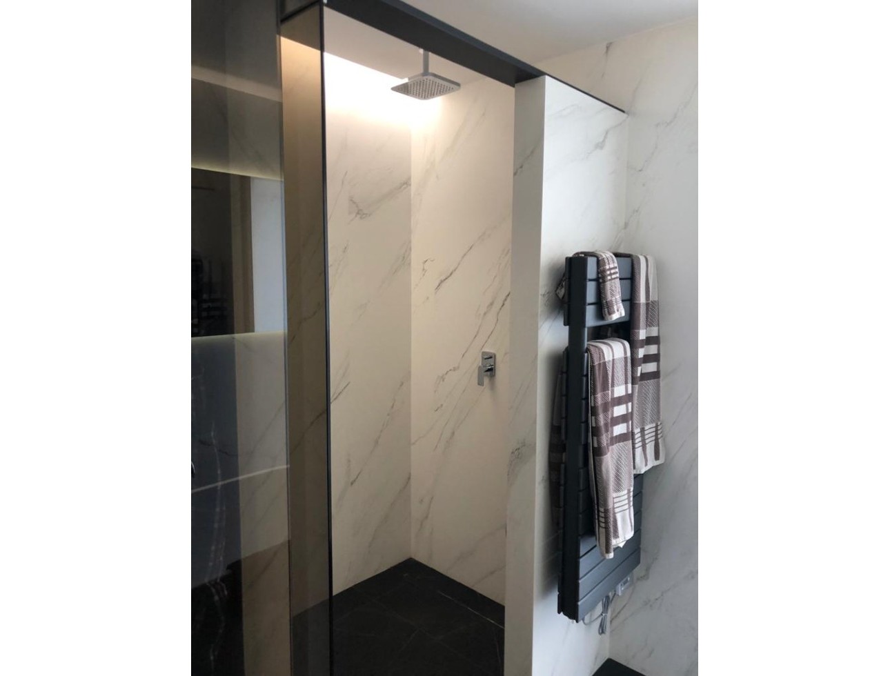 Neue Gebäude - Einfamilienhaus - Molina de Segura