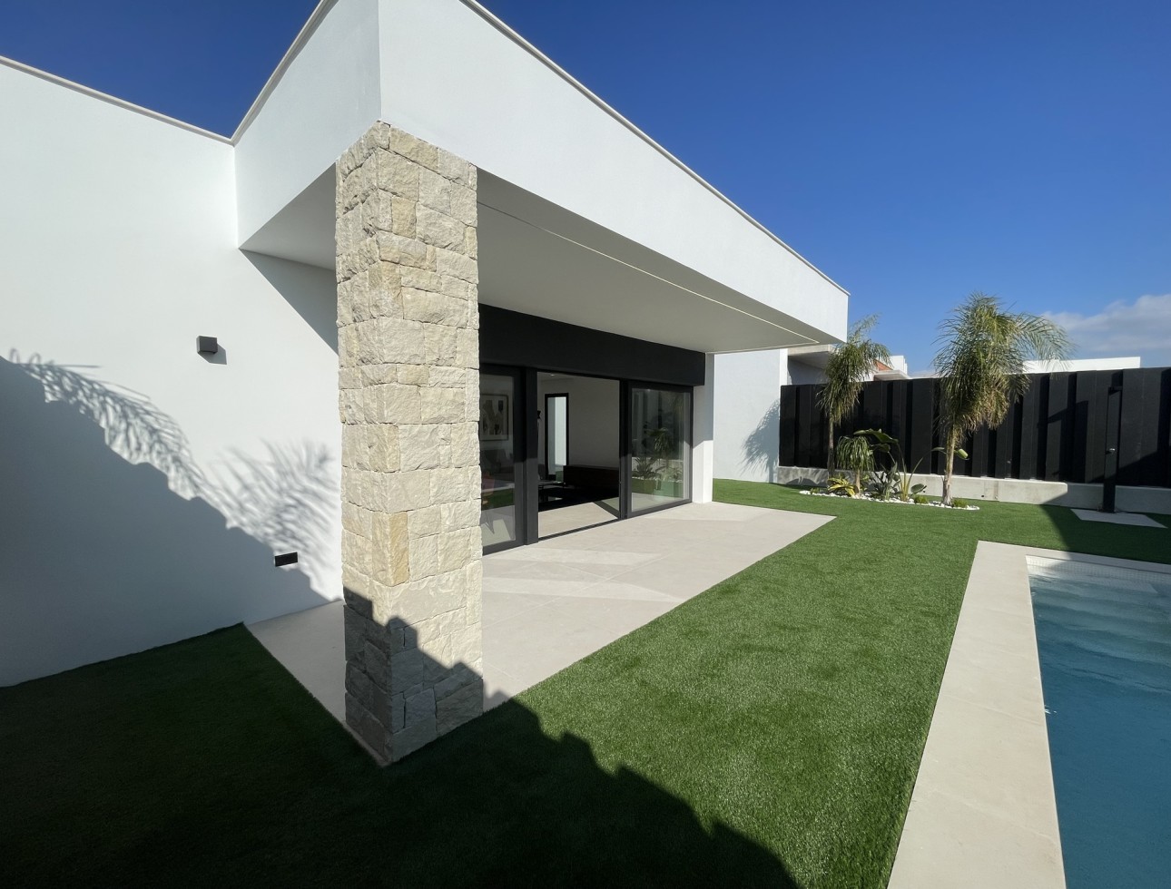 Neue Gebäude - Einfamilienhaus - Molina de Segura