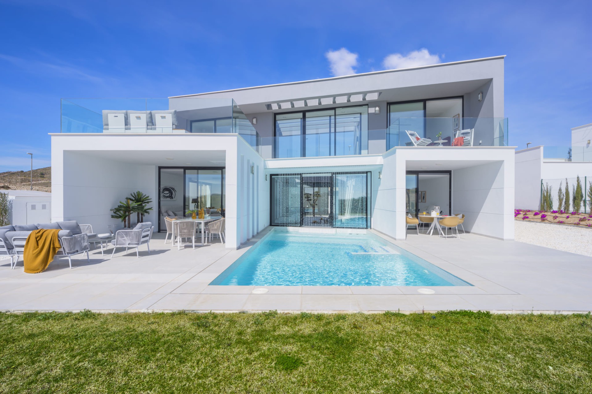 Neue Gebäude - Einfamilienhaus - Murcia