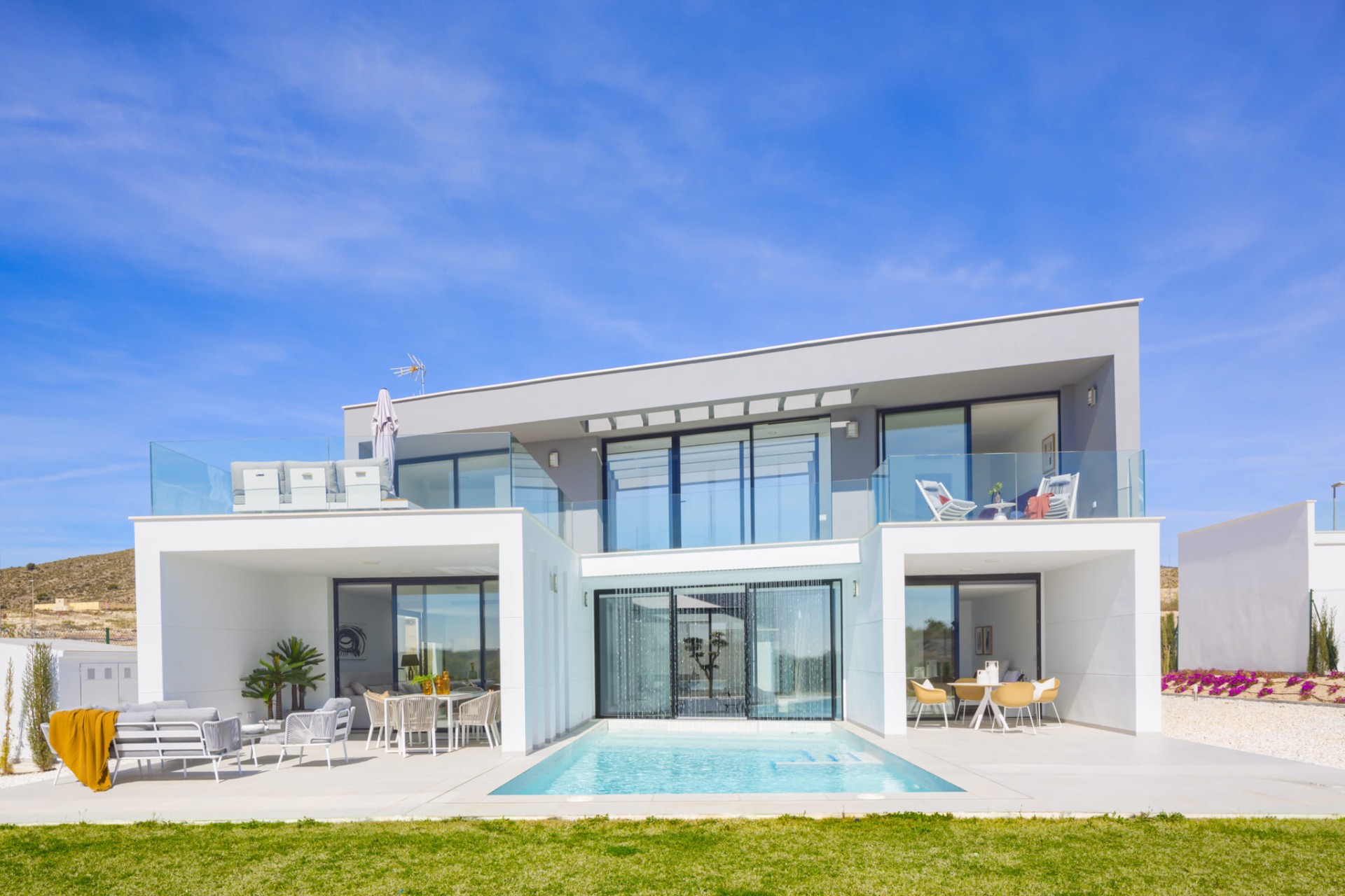 Neue Gebäude - Einfamilienhaus - Murcia