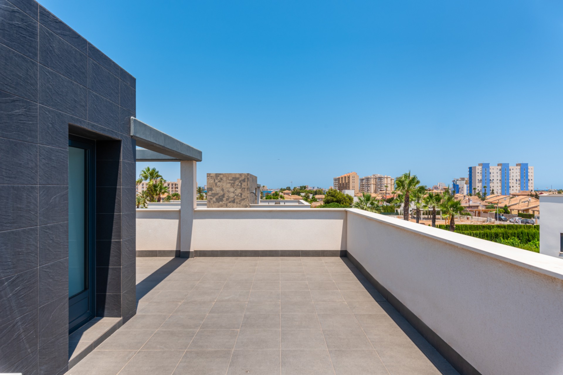 Neue Gebäude - Einfamilienhaus - Playa Paraiso