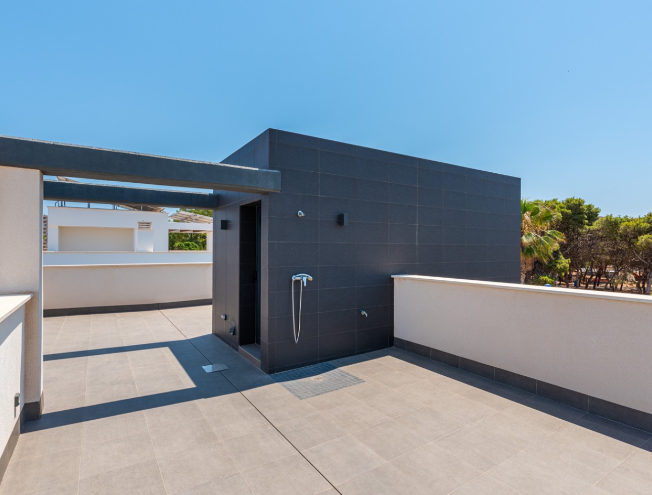 Neue Gebäude - Einfamilienhaus - Playa Paraiso