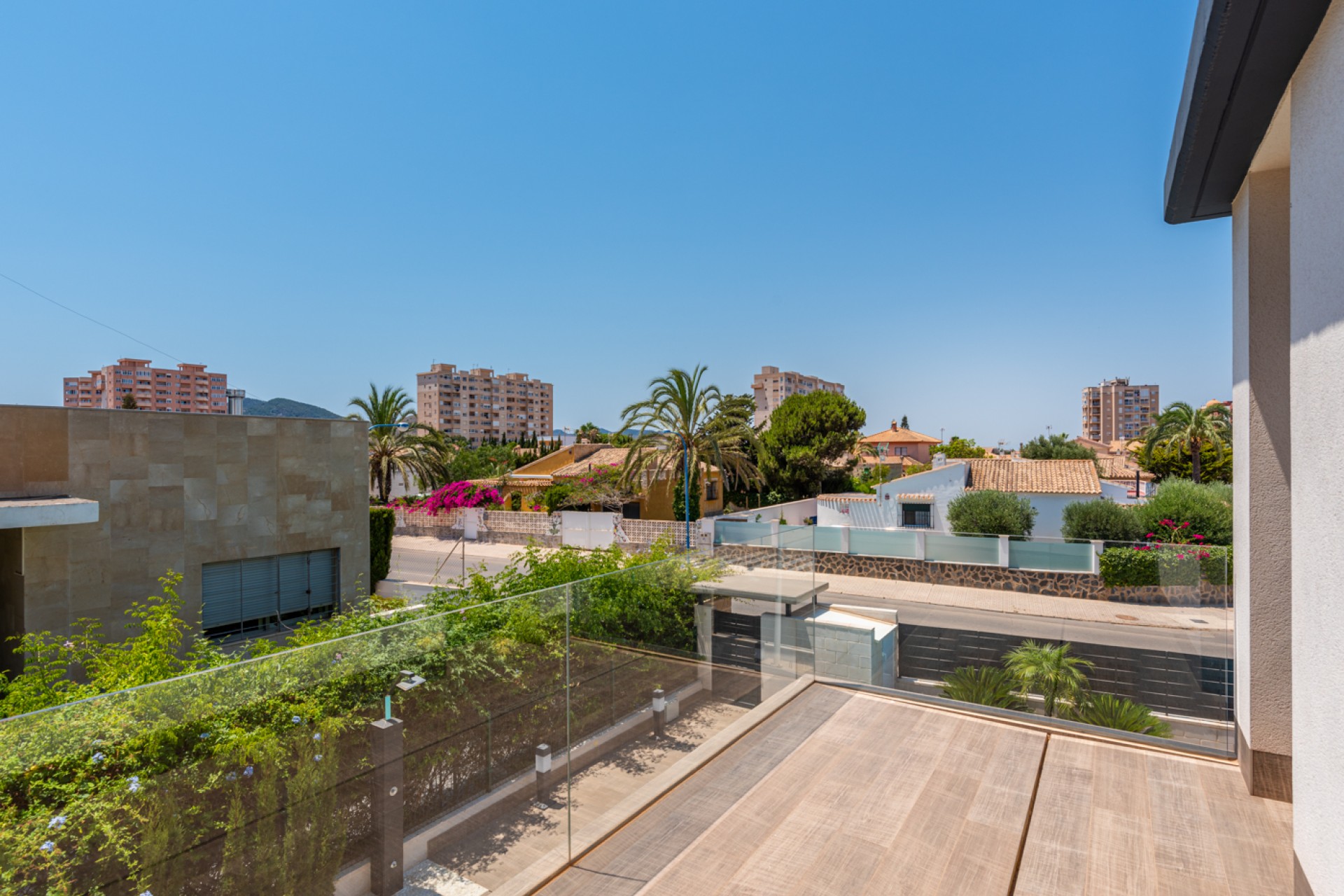 Neue Gebäude - Einfamilienhaus - Playa Paraiso
