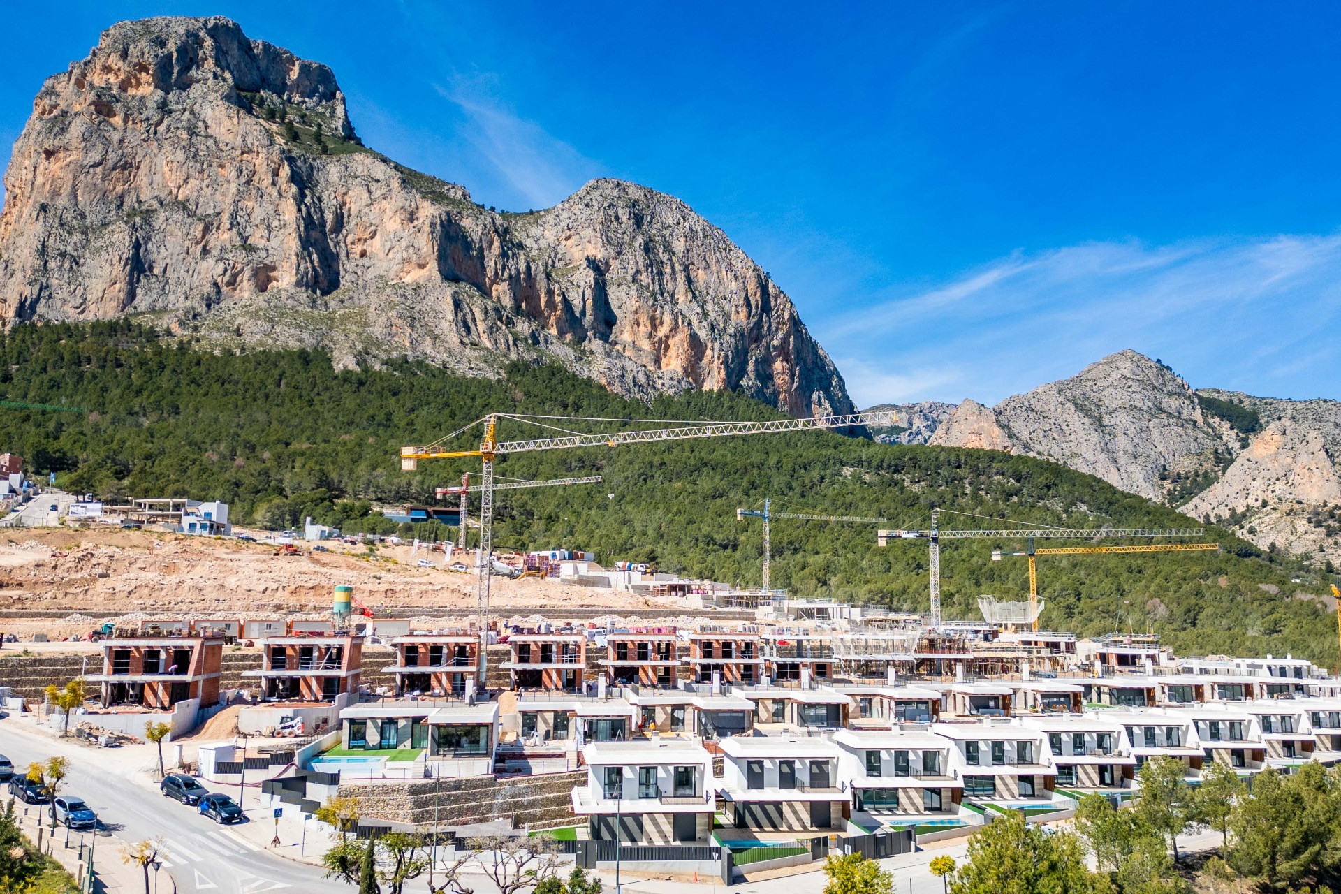 Neue Gebäude - Einfamilienhaus - Polop