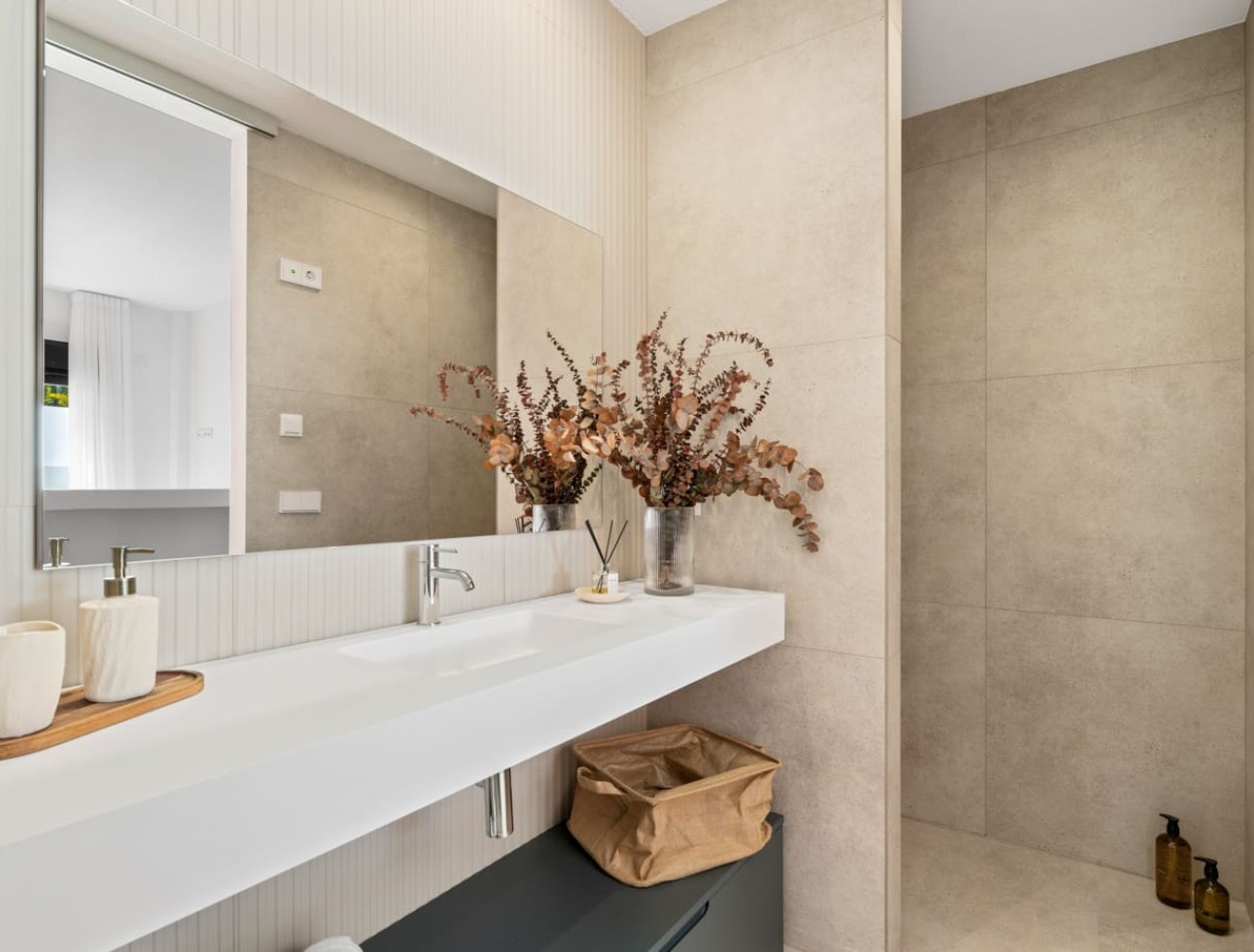 Neue Gebäude - Einfamilienhaus - Polop