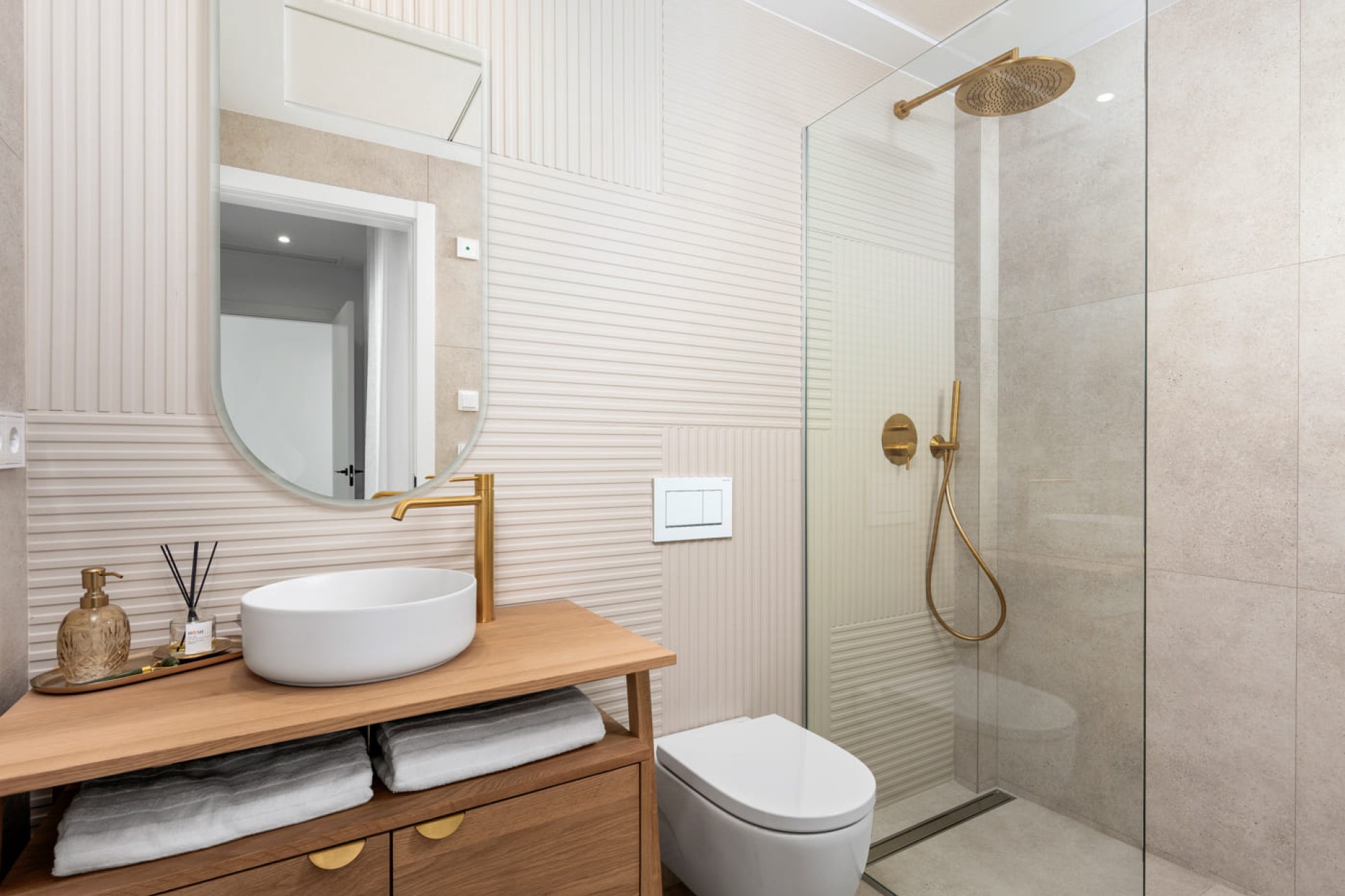 Neue Gebäude - Einfamilienhaus - Polop